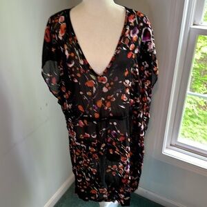 Plus size black floral beach cover up, size 2x. Drawstring waist.